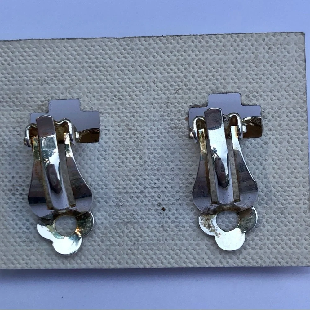 Clip on earrings Royal Blue emerald cut polished silver rounded square colbalt - Picture 3 of 5